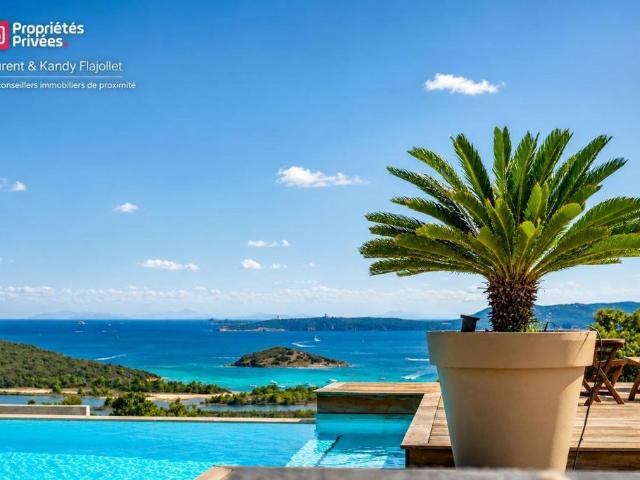 Villa de luxe de 10 pièces en vente Sainte Lucie de Porto Vecchio, France