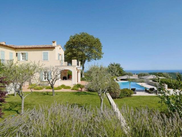 Villa de luxe de 11 pièces en vente Tourrettes sur Loup, Provence Alpes Côte d'Azur