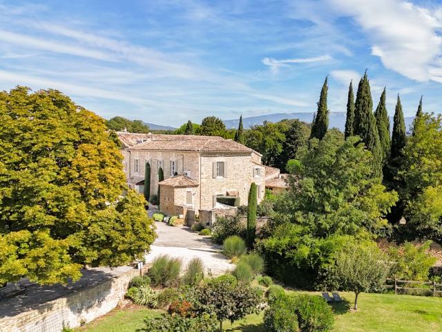 Villa de luxe de 11 pièces en vente Grignan, Auvergne Rhône Alpes