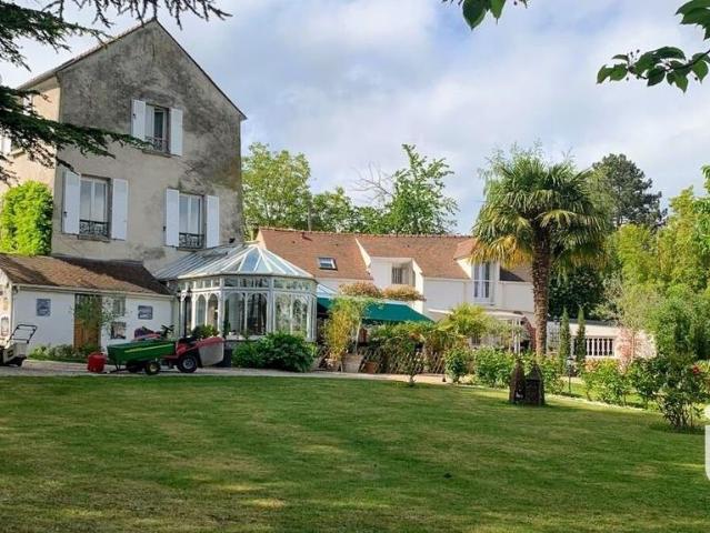 Villa de luxe de 11 pièces en vente L'Isle Adam, France