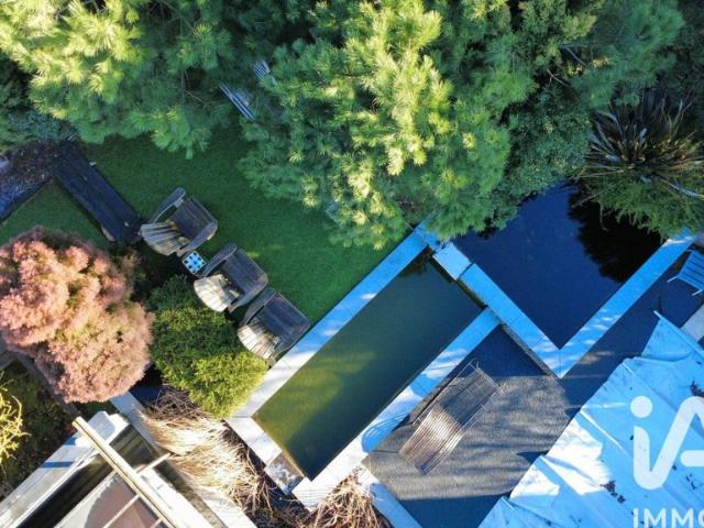Villa de luxe de 12 pièces en vente Tremblay les Villages, Centre