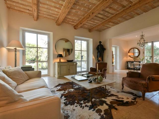 Villa de luxe de 12 pièces en vente Uzès, France