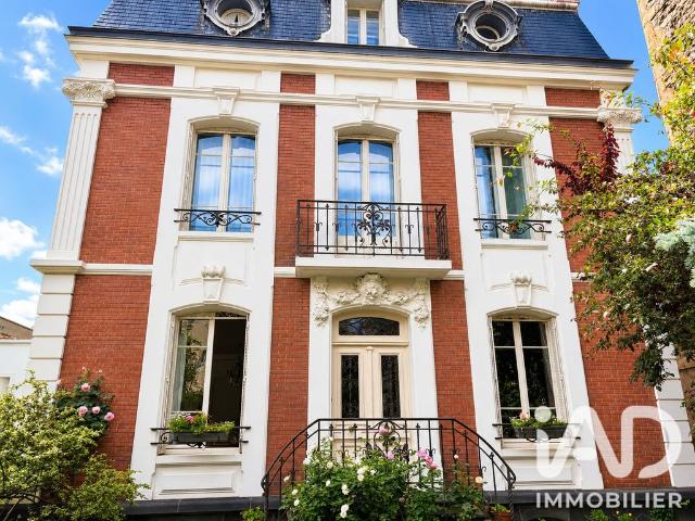Villa de luxe de 13 pièces en vente Clermont Ferrand, Auvergne Rhône Alpes