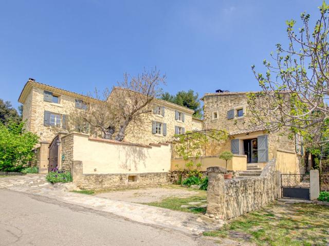 Villa de luxe de 20 pièces en vente Sarrians, Provence Alpes Côte d'Azur
