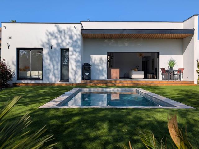 Villa de luxe de 3 chambres en vente Bessan, Occitanie