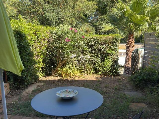 Villa de luxe de 3 pièces en vente Cogolin, France