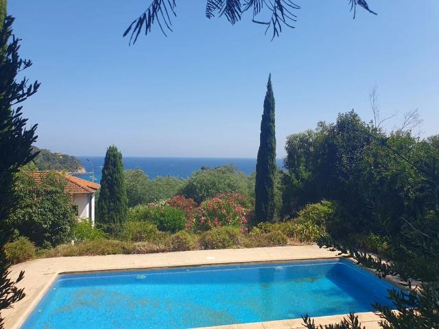 Villa de luxe de 3 pièces en vente Rayol Canadel sur Mer, Provence Alpes Côte d'Azur