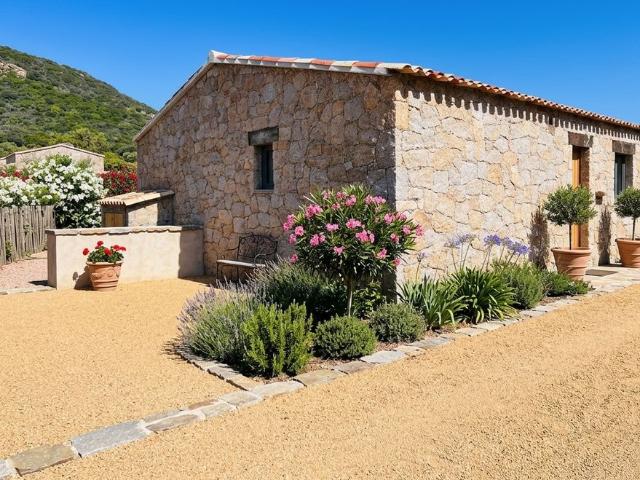 Villa de luxe de 3 pièces en vente Zonza, Corse