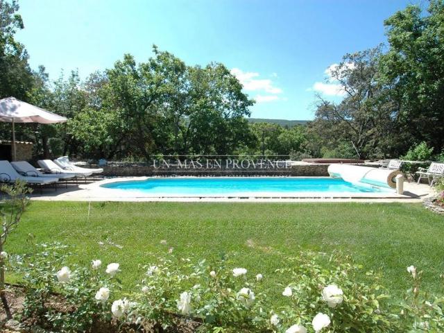 Villa de luxe de 4 chambres en location Lacoste, France