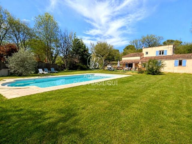 Villa de luxe de 4 chambres en vente Saint Maximin la Sainte Baume, Provence Alpes Côte d'Azur