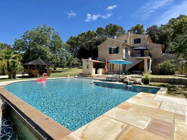 Villa de luxe de 4 chambres en vente Piolenc, France