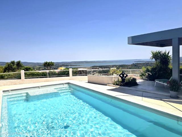 Villa de luxe de 4 pièces en vente Narbonne, Occitanie