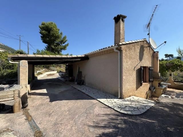 Villa de luxe de 4 pièces en vente Carros, Provence Alpes Côte d'Azur