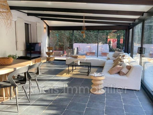 Villa de luxe de 4 pièces en vente Cogolin, Provence Alpes Côte d'Azur