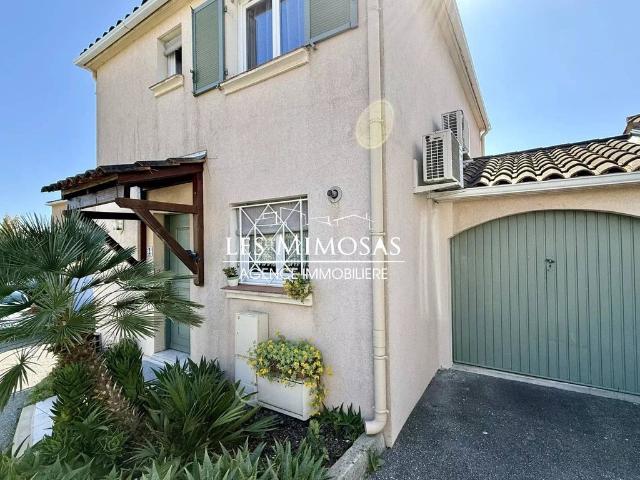 Villa de luxe de 4 pièces en vente Fréjus, France