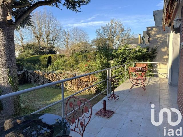 Villa de luxe de 4 pièces en vente La Celle Saint Cloud, Île de France