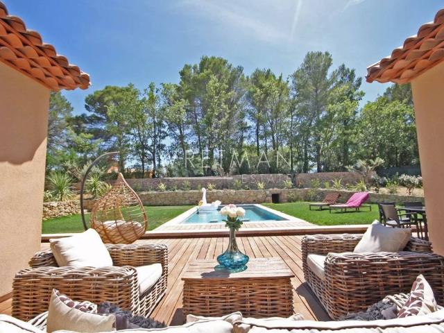 Villa de luxe de 4 pièces en vente Lorgues, France