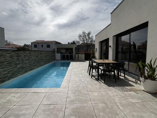 Villa de luxe de 4 pièces en vente Pollestres, Occitanie