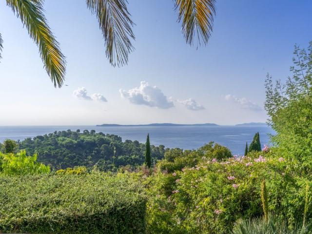Villa de luxe de 4 pièces en vente Rayol Canadel sur Mer, Provence Alpes Côte d'Azur