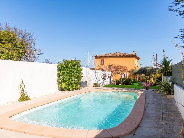 Villa de luxe de 4 pièces en vente Saint Maximin la Sainte Baume, Provence Alpes Côte d'Azur