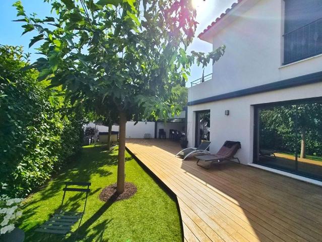 Villa de luxe de 4 pièces en vente Sanary sur Mer, France
