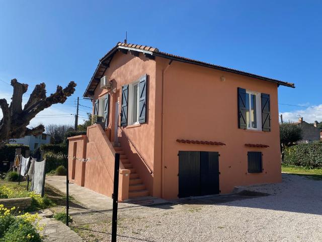 Villa de luxe de 4 pièces en vente Six Fours les Plages, France