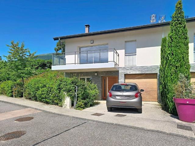 Villa de luxe de 4 pièces en vente Thoiry, France