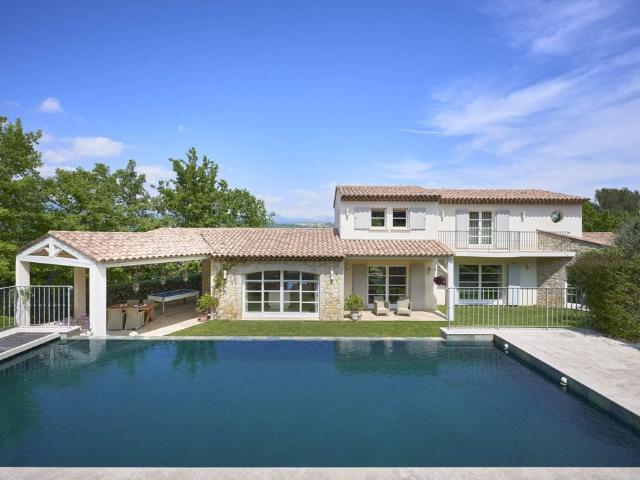 Villa de luxe de 4 pièces en vente Tourrettes, France