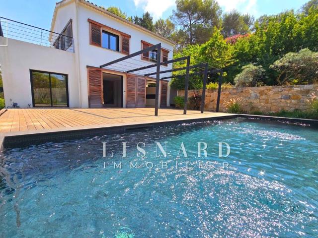 Villa de luxe de 4 pièces en vente Vallauris, Provence Alpes Côte d'Azur