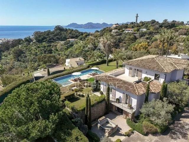 Villa de luxe de 9 pièces en location Vallauris, Provence Alpes Côte d'Azur