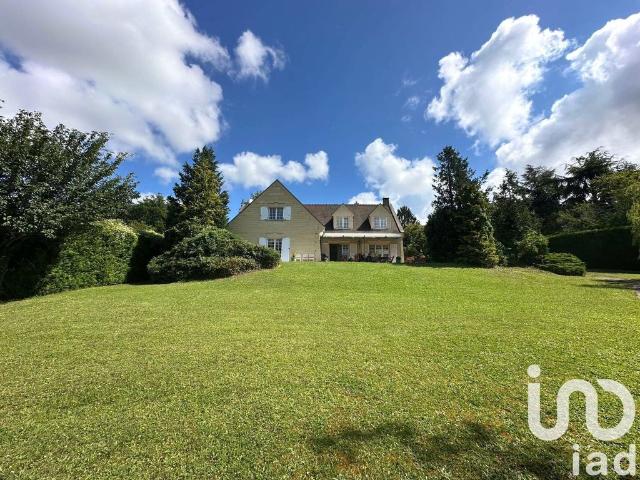 Villa de luxe de 5 chambres en vente Bazemont, Île de France