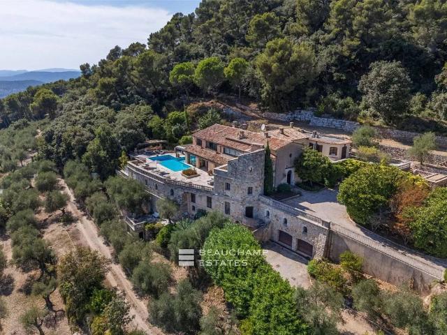 Villa de luxe de 5 chambres en vente Grasse, France