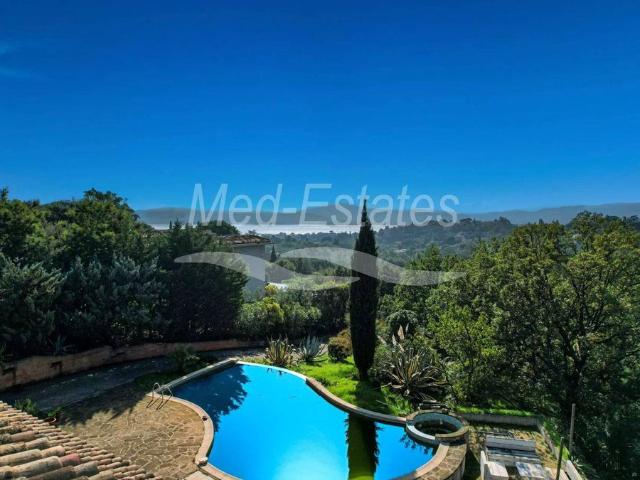 Villa de luxe de 5 chambres en vente Grimaud, Provence Alpes Côte d'Azur