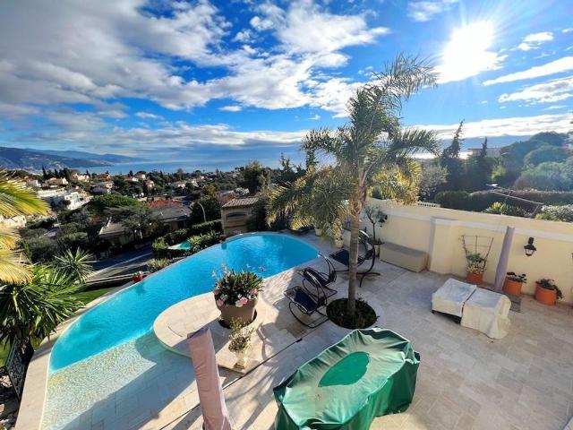 Villa de luxe de 5 chambres en vente Roquebrune Cap Martin, Provence Alpes Côte d'Azur