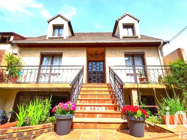 Villa de luxe de 5 chambres en vente Villejuif, France