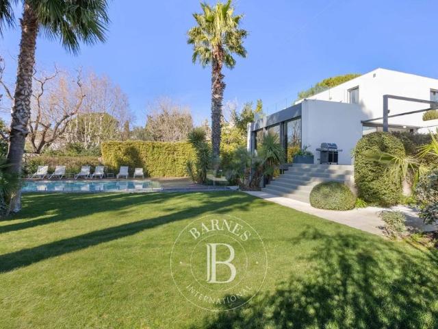 Villa de luxe de 5 pièces en location Marseille, France