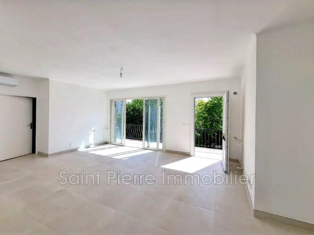 Villa de luxe de 5 pièces en location Cagnes sur Mer, France