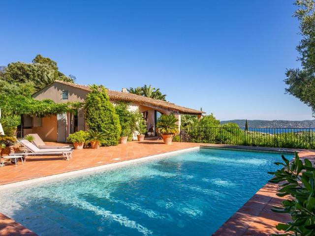 Villa de luxe de 5 pièces en location Grimaud, Provence Alpes Côte d'Azur