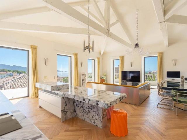 Villa de luxe de 5 pièces en vente Marseille, France