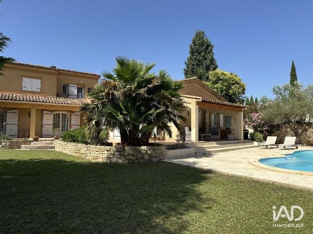Villa de luxe de 5 pièces en vente Morières lès Avignon, Provence Alpes Côte d'Azur