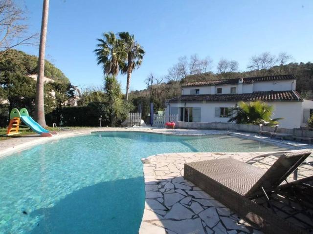 Villa de luxe de 5 pièces en vente Opio, France