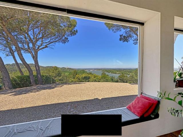 Villa de luxe de 5 pièces en vente Beaucaire, Occitanie