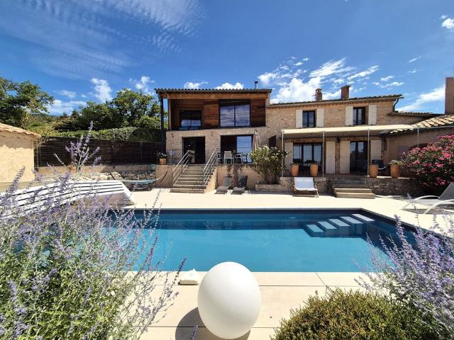 Villa de luxe de 5 pièces en vente Bédoin, Provence Alpes Côte d'Azur