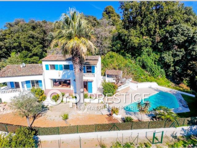 Villa de luxe de 5 pièces en vente Biot, France