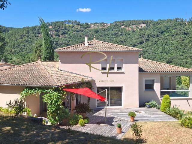 Villa de luxe de 5 pièces en vente Chambonas, Auvergne Rhône Alpes