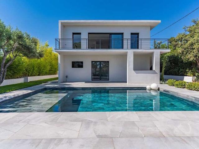 Villa de luxe de 5 pièces en vente Fréjus, France
