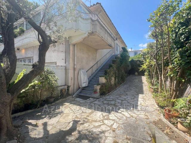 Villa de luxe de 5 pièces en vente Juan les Pins, Provence Alpes Côte d'Azur