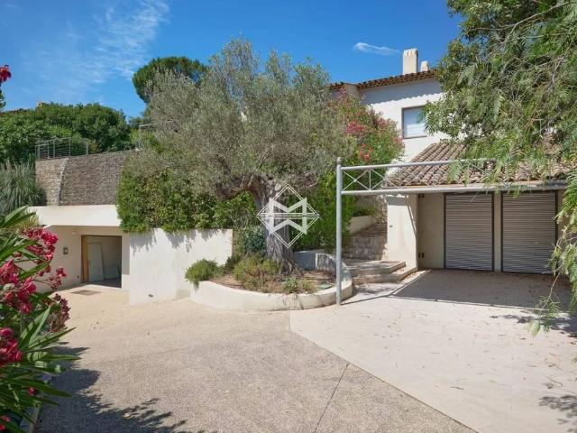Villa de luxe de 5 pièces en vente La Croix Valmer, France
