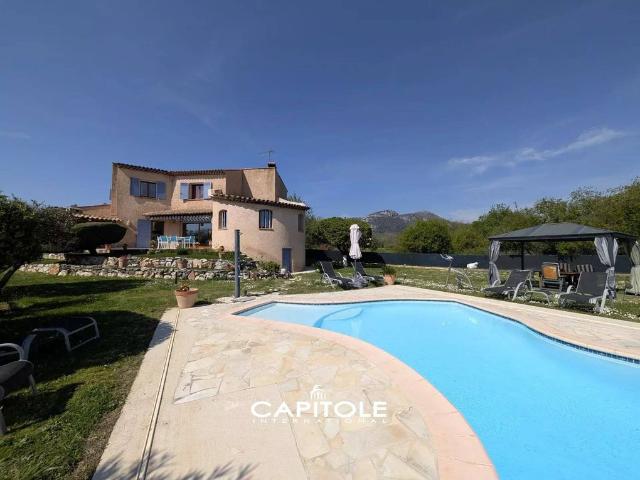 Villa de luxe de 5 pièces en vente La Gaude, France