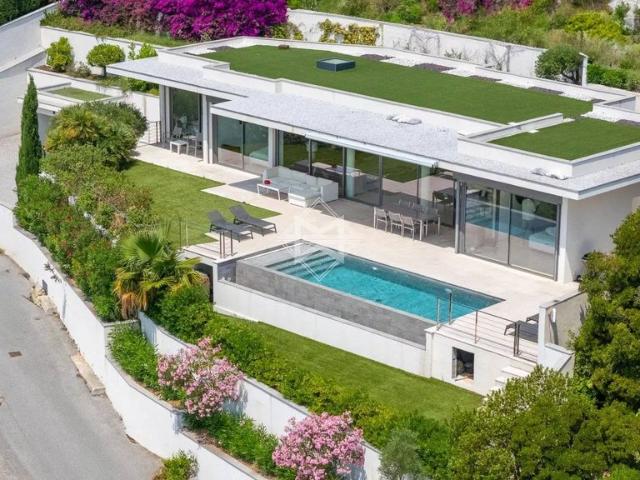 Villa de luxe de 5 pièces en vente Les Issambres, France